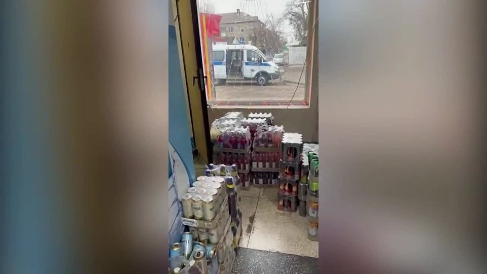 900 бутылок крепкого алкоголя изъяли в Мелитополе