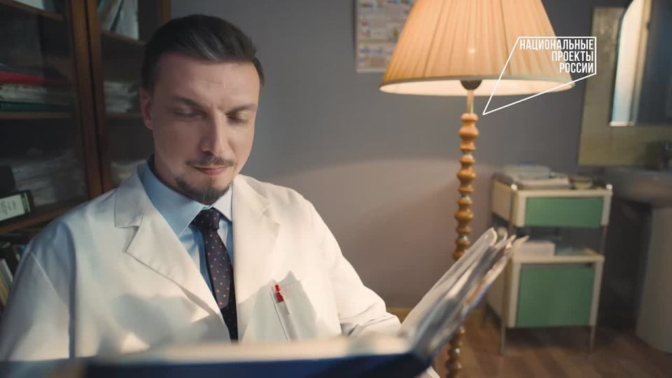 Не откладывай на потом, пройди диспансеризацию! Социальный ролик «Гипертония Семёновича» ярко демонстрирует, почему это важно