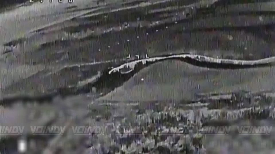 Операторы БпЛА 14 гвардейской бригады спецназа группировки войск "Восток" ведут борьбу с тяжелыми гексакоптерами противника, Запорожская область