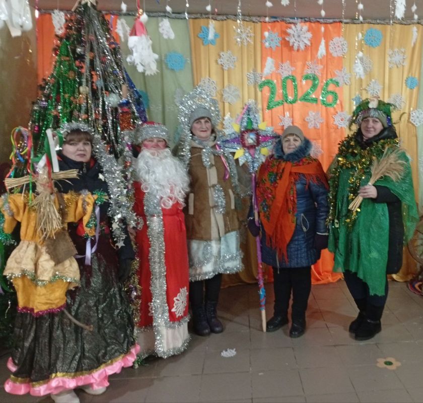 "ЩЕДРАЯ КОЛЯДА" ЖЕНСКОГО КЛУБА "ОГОНЁК"