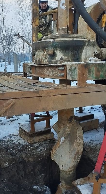 К ремонту артезианских скважин в Токмаке пензенцы подходят комплексно