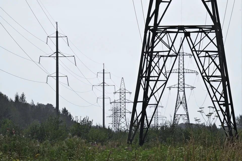 Энергетики восстанавливают сети после атаки БПЛА в Запорожской области