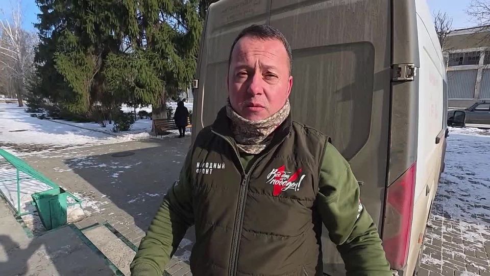 Народный фронт доставил в Токмакский округ продукты и посуду для пунктов обогрева