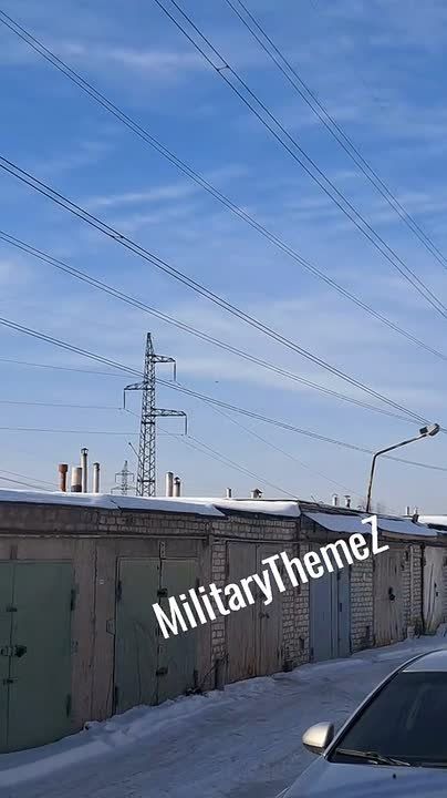 Кадры захода на цель и поражение бпла-камикадзе "Герань-2" объекта противника в Запорожье