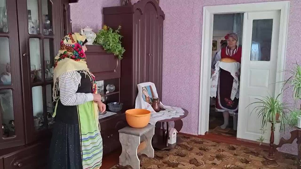 "БАБИН ДЕН". 21 января , болгары отмечают традиционный женский праздник - Бабин ден