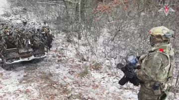 Материально-техническое обеспечение ВС РФ производит отбор граждан на воинские должности: