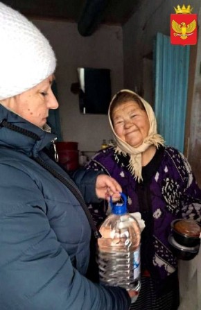 В связи со сложной ситуацией в Приморском муниципальном округе, связанной с морозами и перебоями с электро- и водоснабжением, сотрудники отдела по вопросам социальной политики администрации проводят активную работу по...