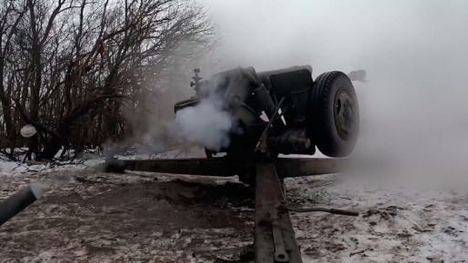 Расчеты Д-30 разнесли позиции украинских боевиков в Запорожской области