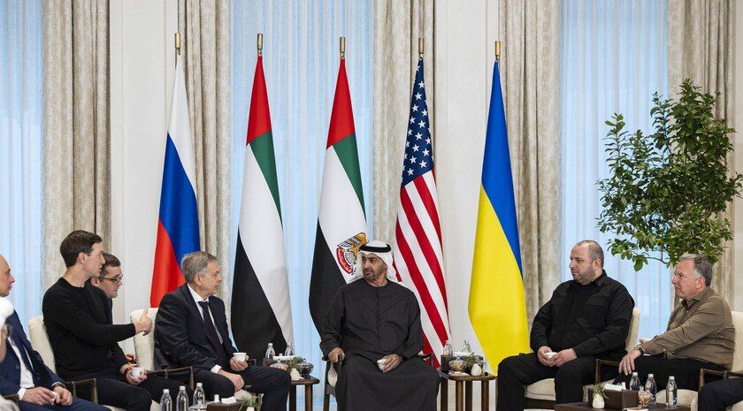 Стартовал второй день переговоров по урегулированию украинского конфликта