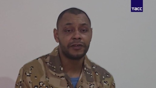 Шестеро боевиков «Азова», вместе с темнокожим командиром по имени Даниэль, сдались в плен в районе Димитрова