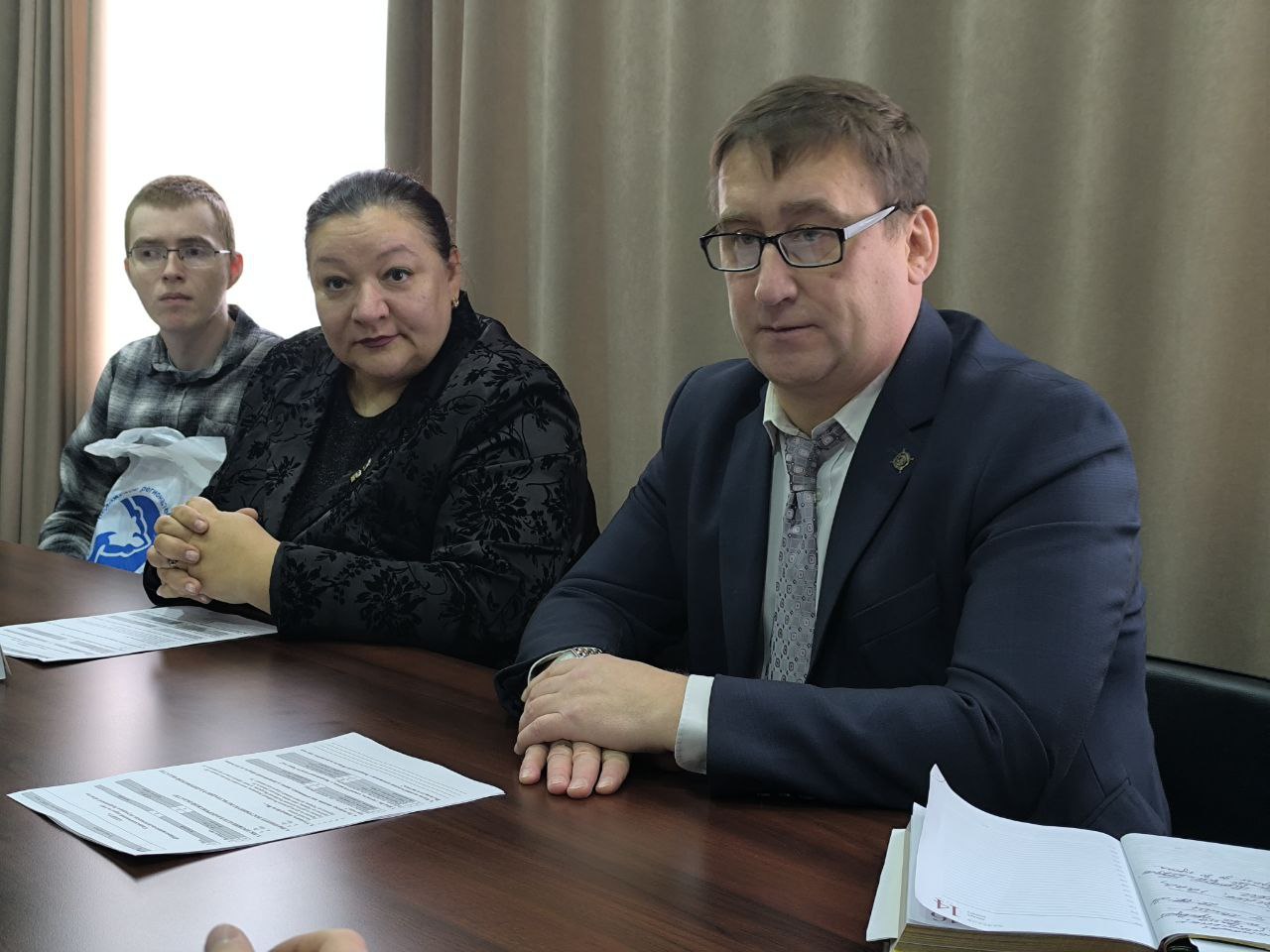 Александр Трудоношин: Принимаю в Акимовском округе активистов «Молодой Гвардии Единой России»