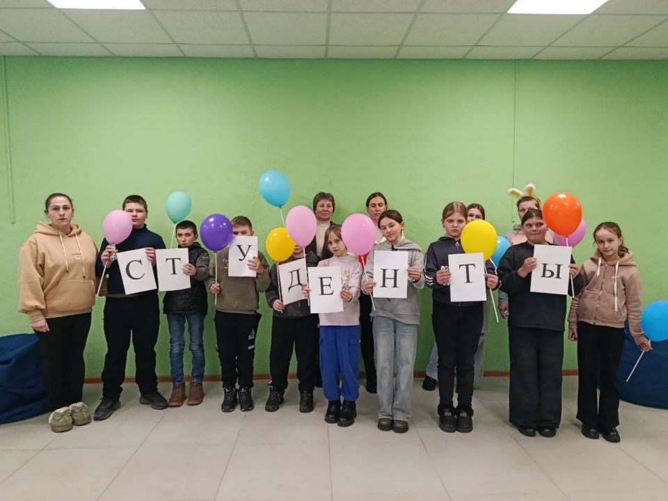 В Розовском СДК состоялась насыщенная интеллектуальная игра для молодёжи, приуроченная к празднованию Дня Российского студенчества и Татьяниному дню