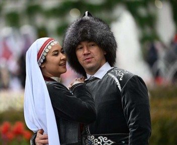 ������ ����� �������� ������������ � ��������� �������� ������������� ������� ������