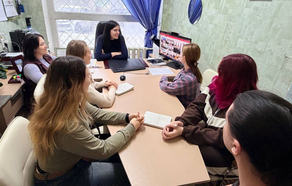 Молодёжный совет при Областном центре искусств и народного творчества принял участие во Всероссийской конференции с Министерством культуры Российской Федерации, которая прошла под председательством Министра культуры...