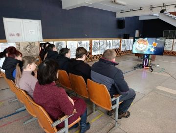 Сотрудники Приморского городского Дома культуры 28 января провели час мужества «900 дней во имя жизни», посвященный 82-й годовщине полного снятия блокады Ленинграда, мужеству и и героизму советских людей в годы Великой...