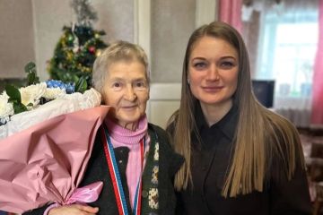 В Васильевском округе впервые присвоили звание Почетного гражданина