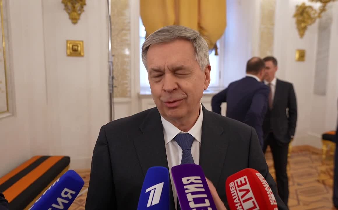 Начальник главного управления Генштаба Игорь Костюков, возглавляющий российскую делегацию на трехсторонних переговорах с США и Украиной в Абу-Даби, поделился впечатлениями о текущей атмосфере обсуждений