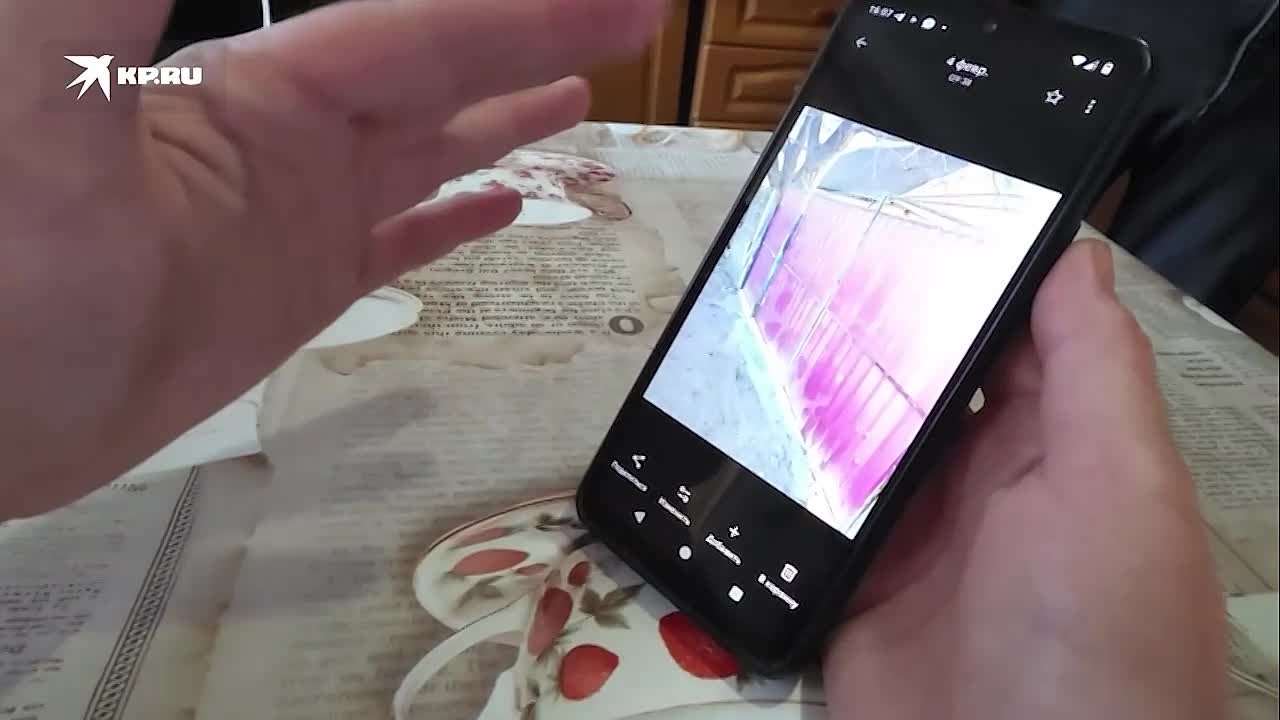 Снаряд ВСУ оставил без супруга, отца и без дома: Население Каменки-Днепровской живет под постоянными налетами