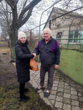 В Любимовском поселении Михайловского муниципального округа навестили и лично поздравили уважаемых земляков – воинов-интернационалистов с Днём вывода войск из Афганистана