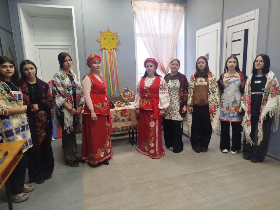 Масленица - один из самых любимых и ярких праздников в России, уходящий корнями в языческие традиции