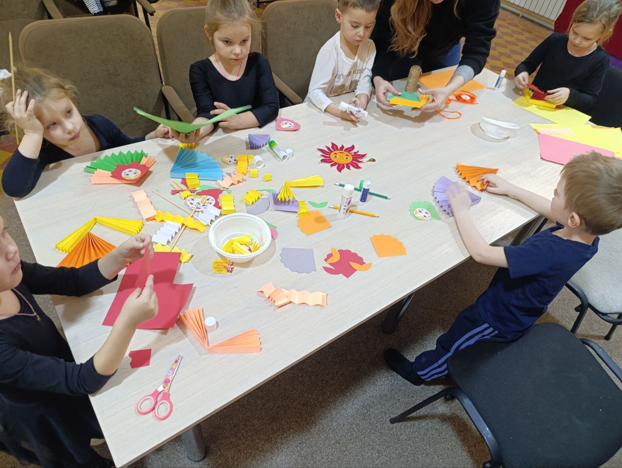 Масленичные забавы для самых маленьких