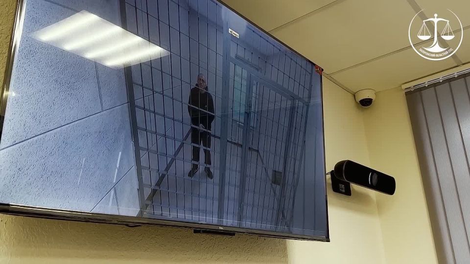 Засиделся в кафе, оскорбил работницу — получил проникающее ножевое