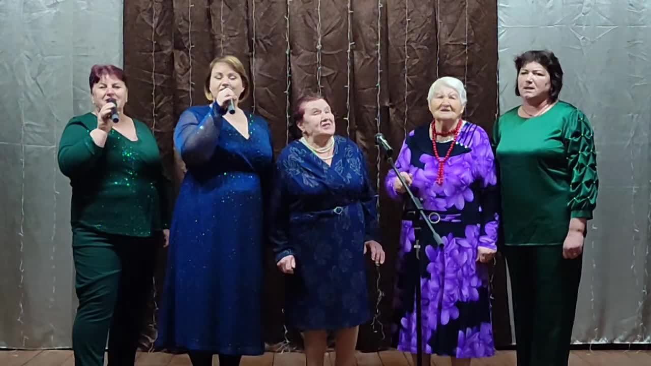 Вокальный коллектив села Молодежное поздравляет всех мужчин, воинов-защитников с праздником!