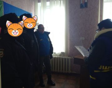 Уважаемые соратники по партии ЛДПР, ветераны, активисты и все жители Весёловского района!