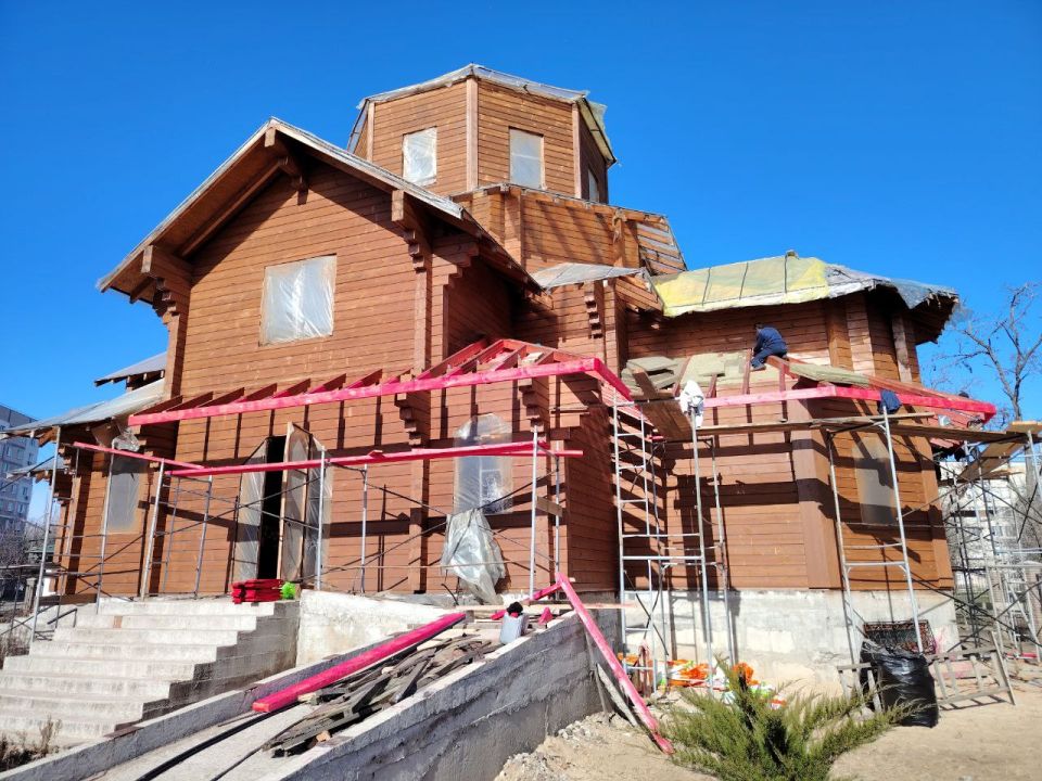 Максим Пухов: Начали работы по достройке храма в честь Святителя Луки Крымского, который долгое время был недостроем в самом центре Энергора на территории МСЧ-145