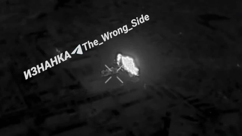 Кадры работы ВКС бомбами ФАБ-500 по позициям ВСУ в Гуляйполе и ФАБ-3000 по Константиновке