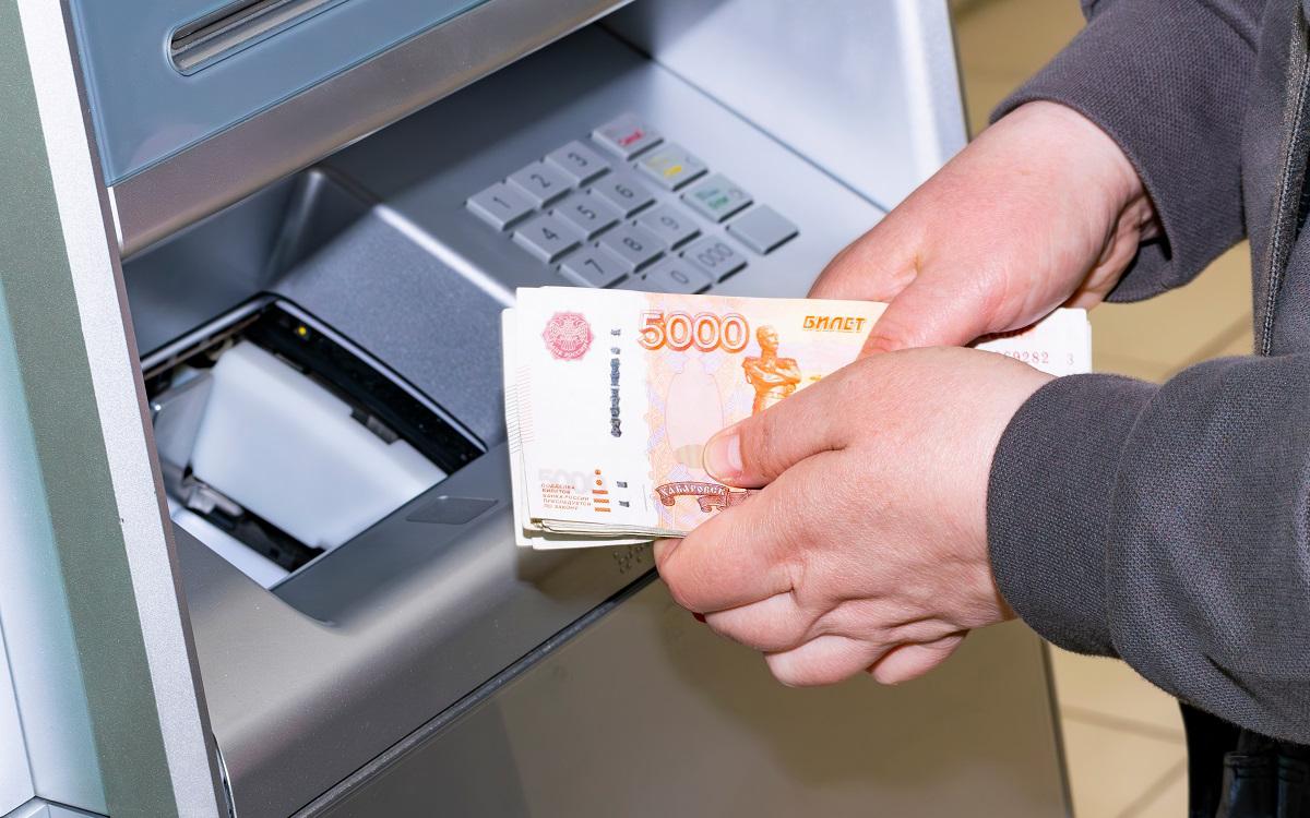 Два года лишения свободы назначено жительнице Энергодара за хищение денег с чужой карты