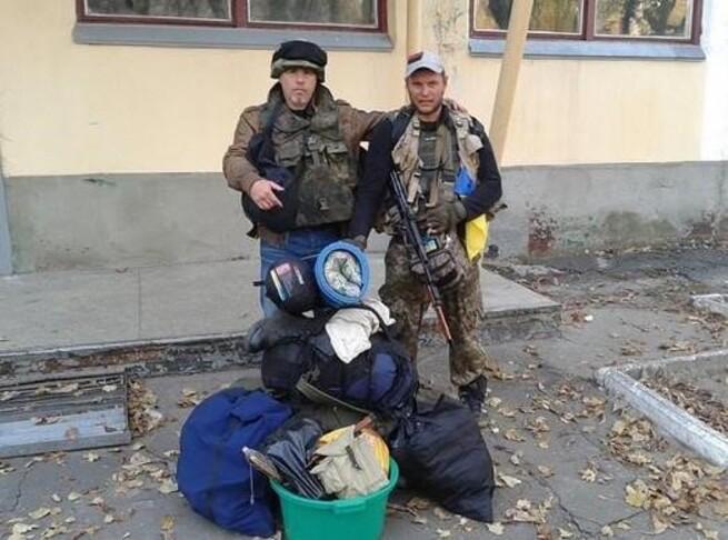 На Украине закрывали почтовые отделения из-за потока награбленных боевиками ВСУ вещей