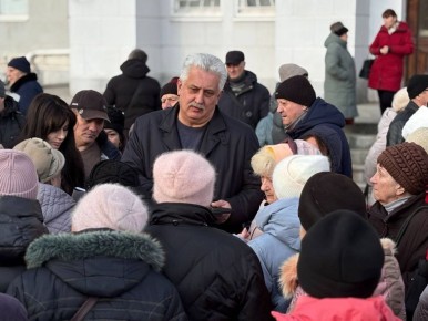В Администрации Бердянска увеличили время приема документов на перерегистрацию недвижимости