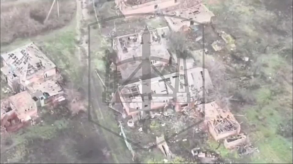 Огневое поражение позиций украинских слюнявчиков в н.п. Орехов Запорожской области