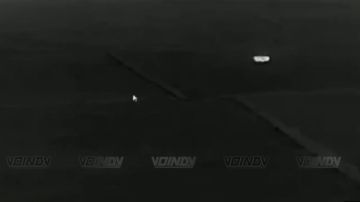 Бомбардировочная авиация 11 гвардейской армии ВВС и ПВО работает по противнику в районах н.п. Чаривное и Гуляйпольское , Времевское направление