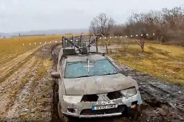 Два пикапа и бронеавтомобиль ВСУ уничтожили в Запорожской области