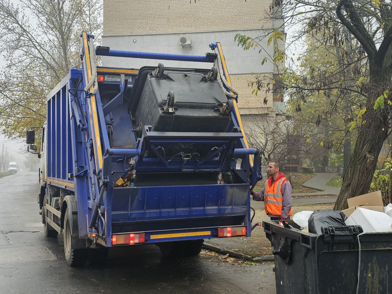 Региональный оператор начал проверку договоров на вывоз мусора у предпринимателей