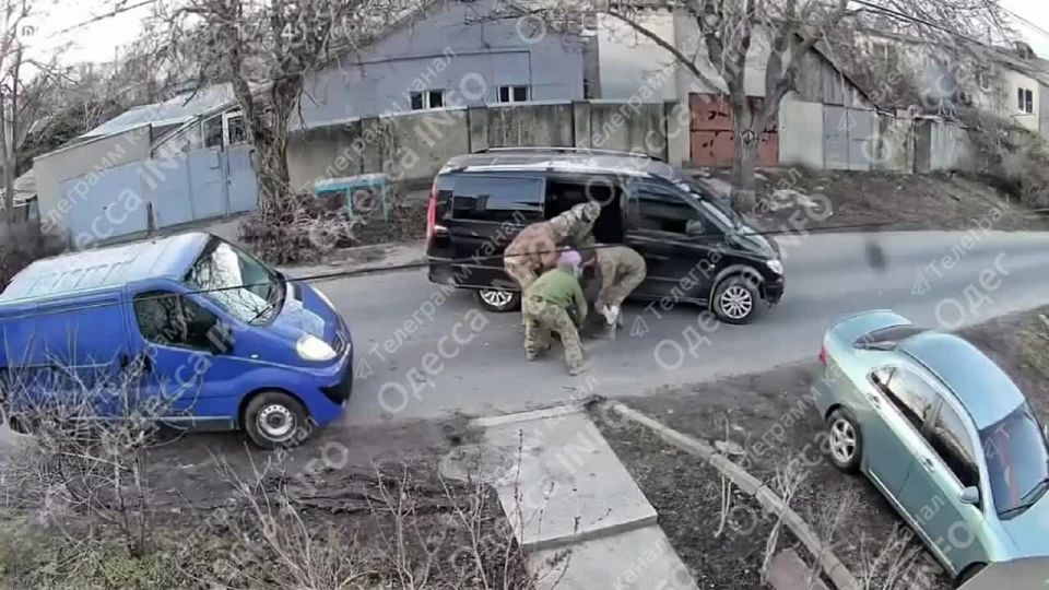 ���������� ���� ������� ����������� "���" � ��� "�������"