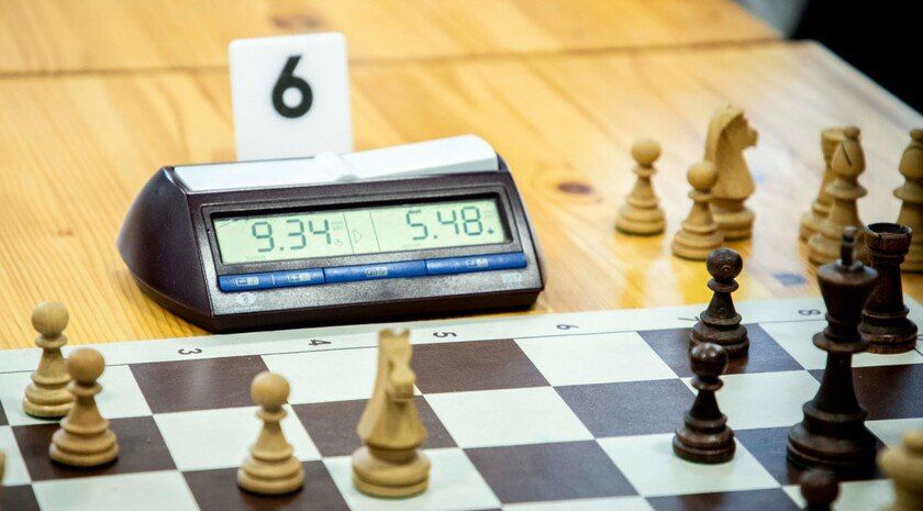 В Бердянске возобновили работу шахматного клуба