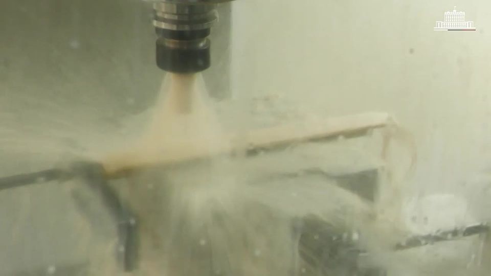 ����� �������� �������� ������� ������� � ����������� �������