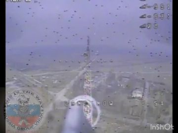 Боевая работа операторов дронов группы войск "Восток" в районе границы Днепропетровской и Запорожской областей