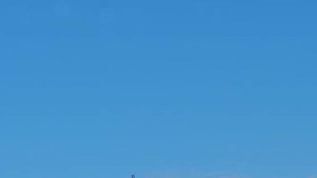 Дрон-ПВО "Елка" осуществляет кинетический перехват БПЛА самолетного типа "Майя" ВСУ