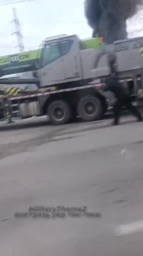 Запорожье. Вот поэтому гражданским стоит держаться подальше от мест скопления ВСУ, военной инфраструктуры и прочих объектов, которые могут стать целью ударов ВС РФ