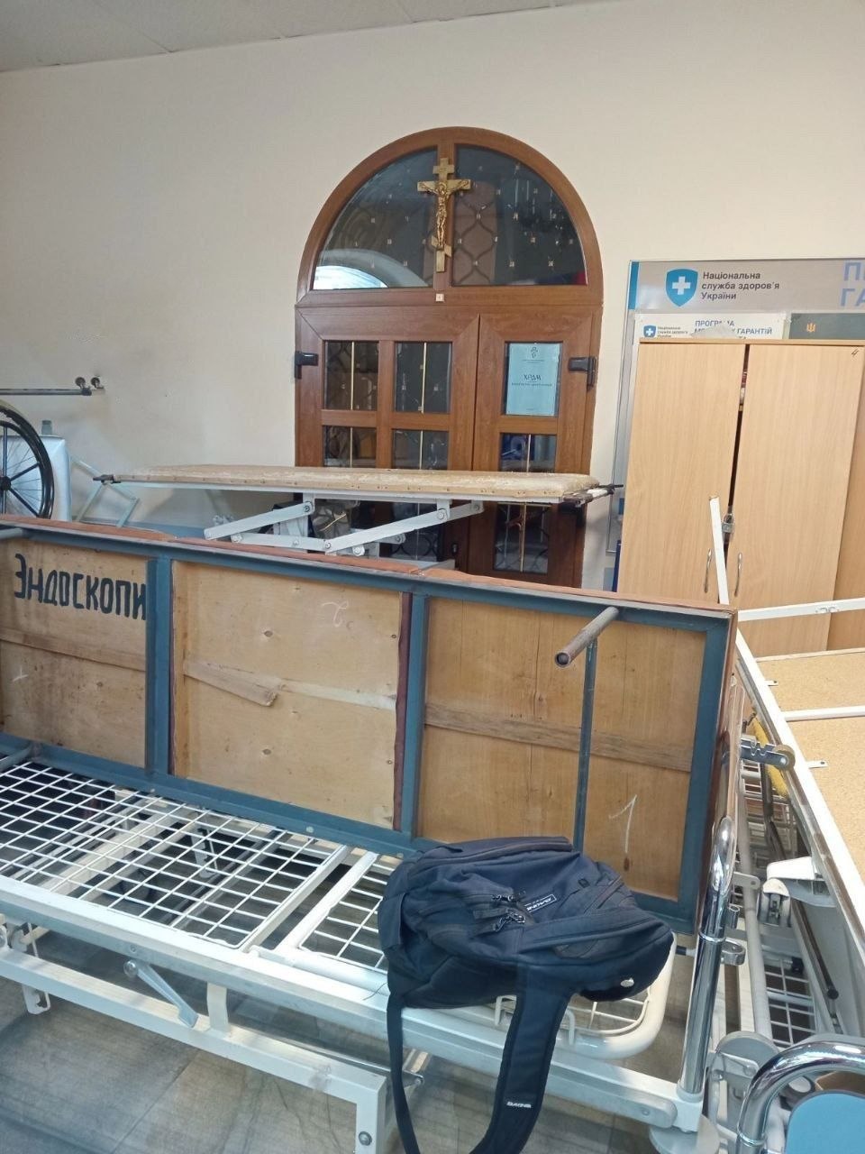 В Запорожье главврач забаррикадировал храм "Всецарица" в честь иконы Божией Матери "Целительница" в городской больнице №5