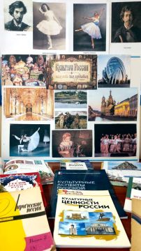 Плодородненская библиотека отметила День работника культуры