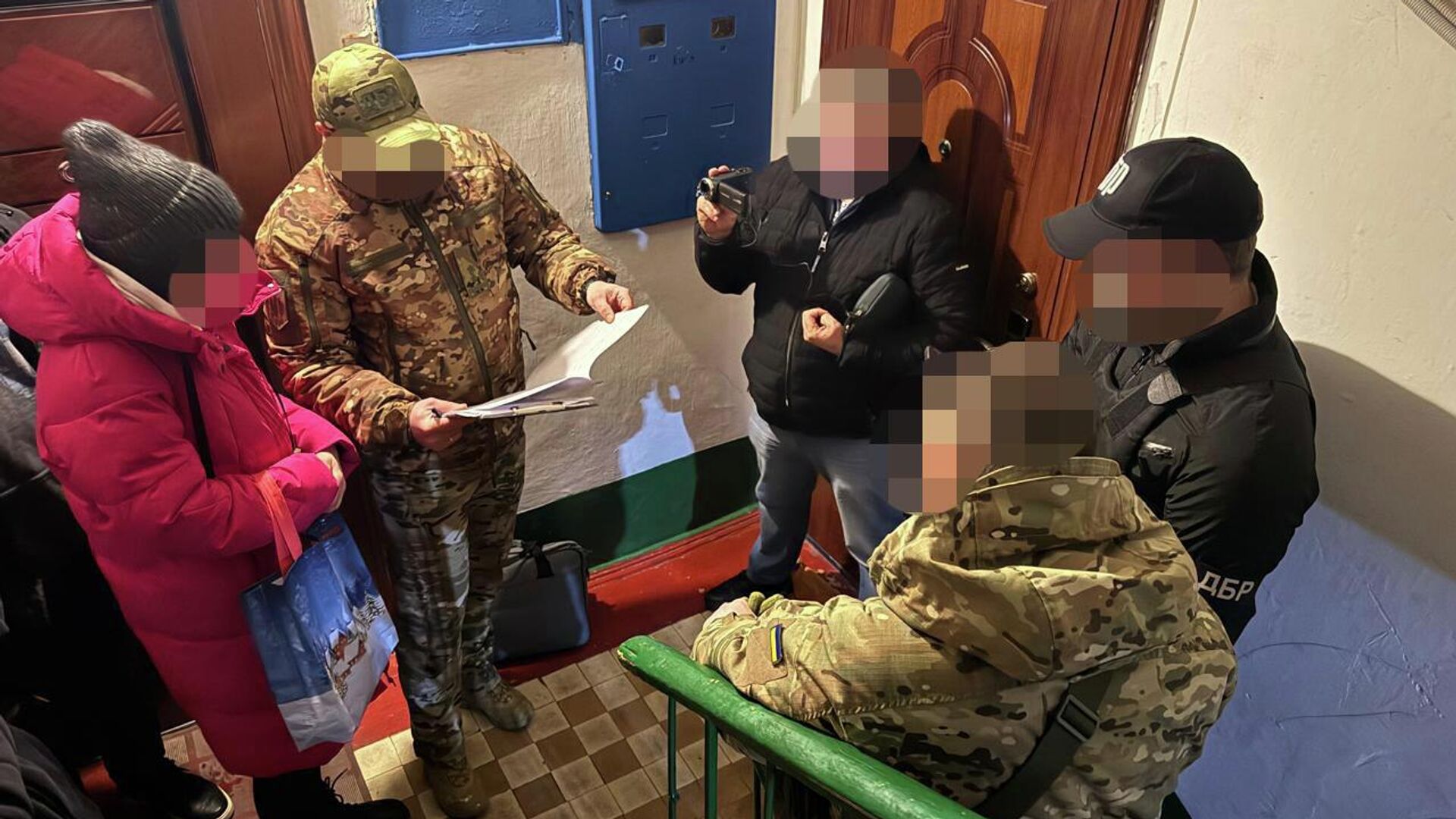 Руководитель украинской бригады обворовал военнослужащих и проигрался в казино