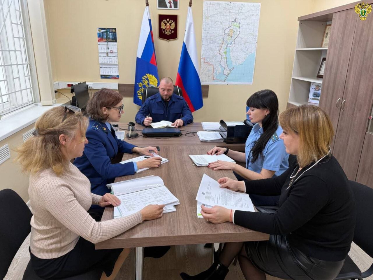 На заседании межведомственной рабочей группы по обеспечению законности в сфере соблюдения социальных прав граждан, состоявшемся в прокуратуре Мелитопольского района, участники обсудили вопросы защиты прав участников...