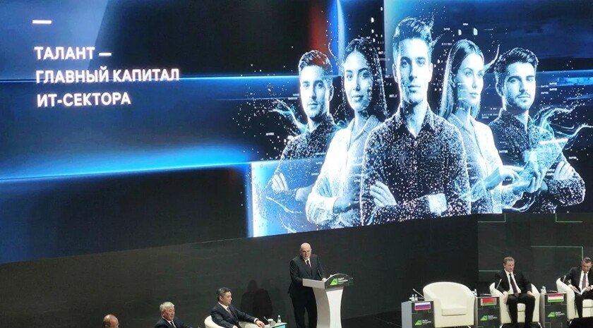 Мишустин: РФ приглашает страны к совместным проектам в области беспилотных грузоперевозок