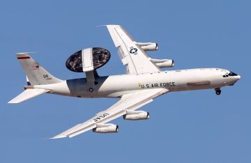 ������� ������ E-3 Sentry ��� ��� ������� ����������� � ���������� ����� ����� �� �������� ����� ������ ������� � ���������� ������, ����� ������������ ������� Air & Space Forces Magazine �� ������� �� ���������