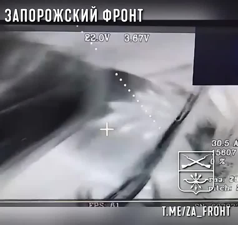 Запорожское направление, н.п. Орехов оператор FPV-дрона КВН с позывным Мартын с разведроты "Немца" уничтожил очередной НРТК ВСУ